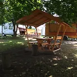 Boerzsoenyi Szabadidokoezpont * Kóspallag